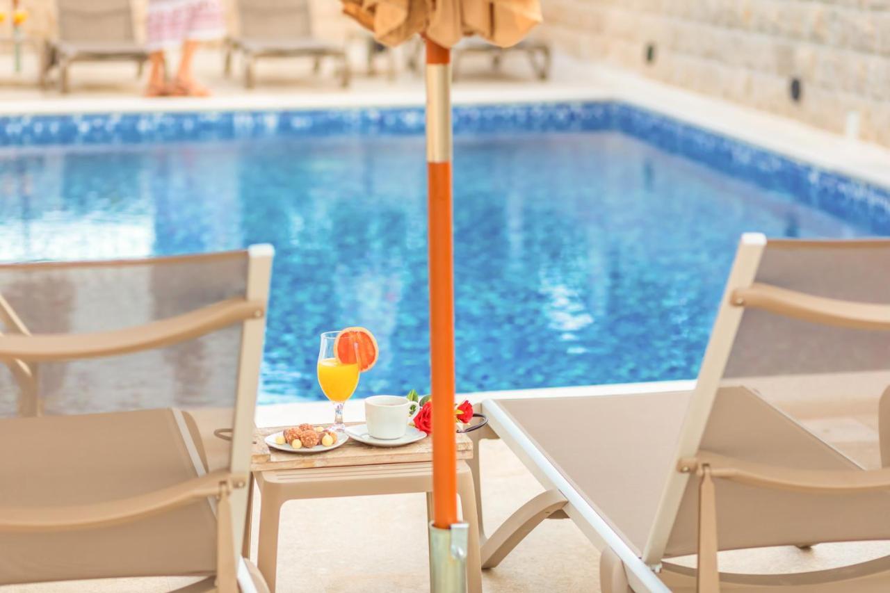 Luxury Apartments Queen Petrovac Екстер'єр фото