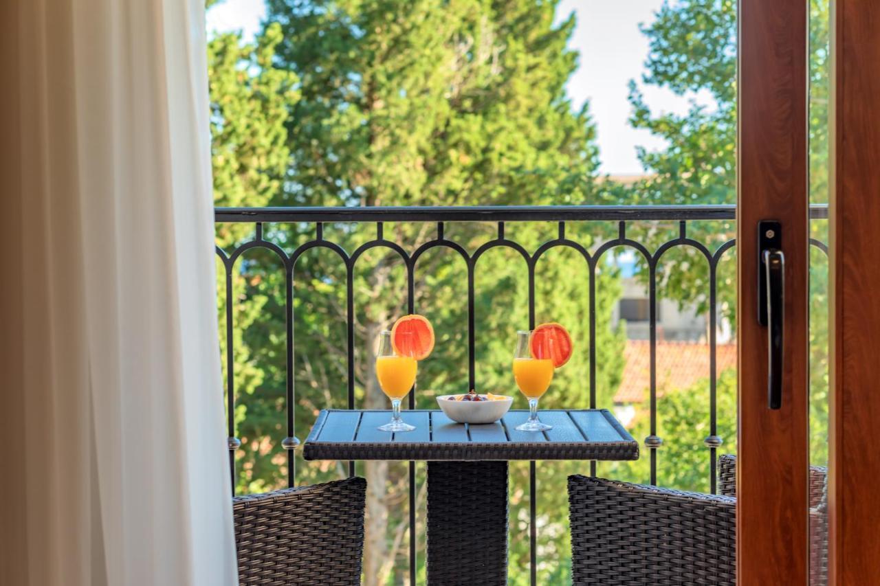 Luxury Apartments Queen Petrovac Екстер'єр фото