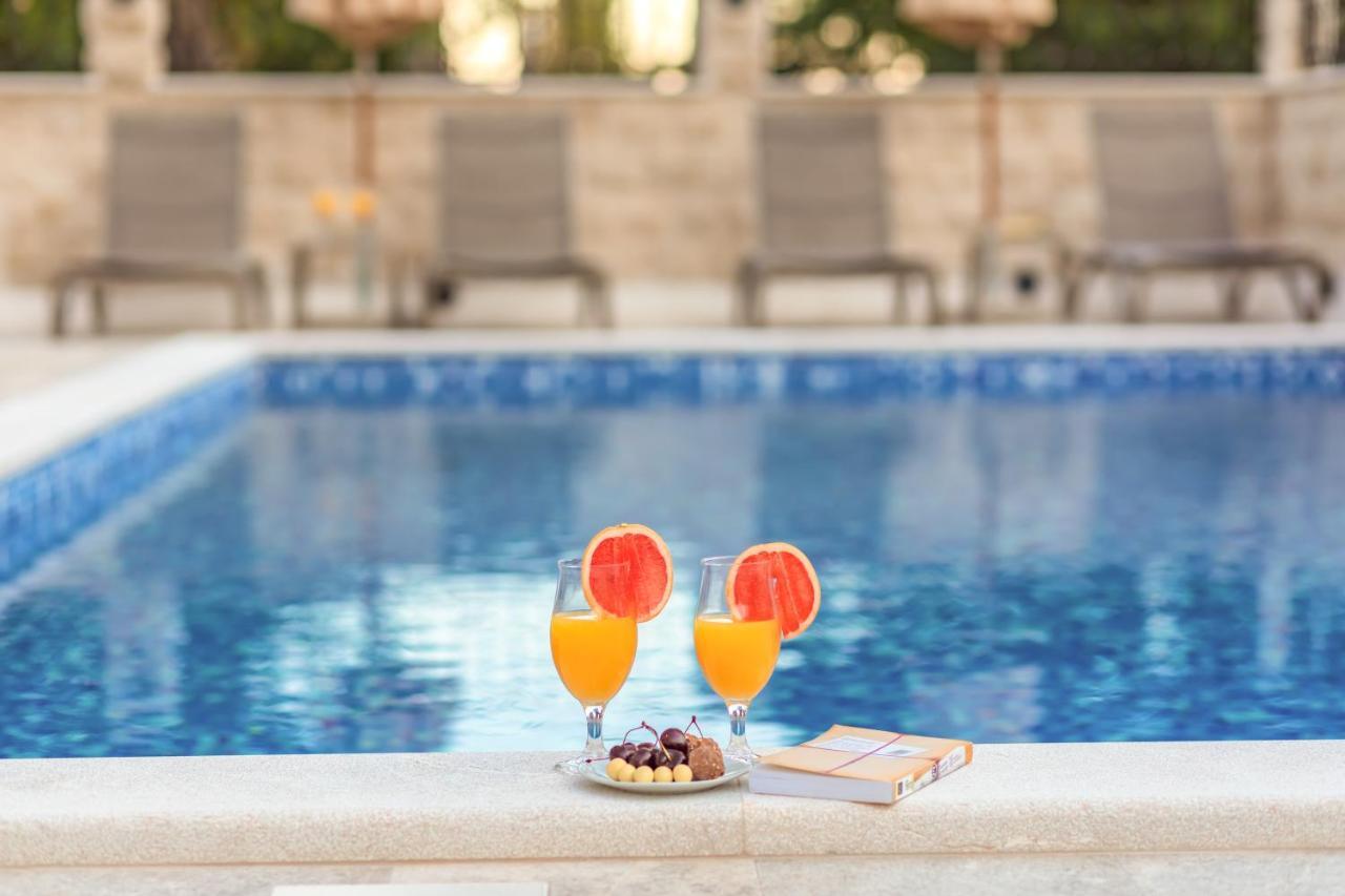 Luxury Apartments Queen Petrovac Екстер'єр фото