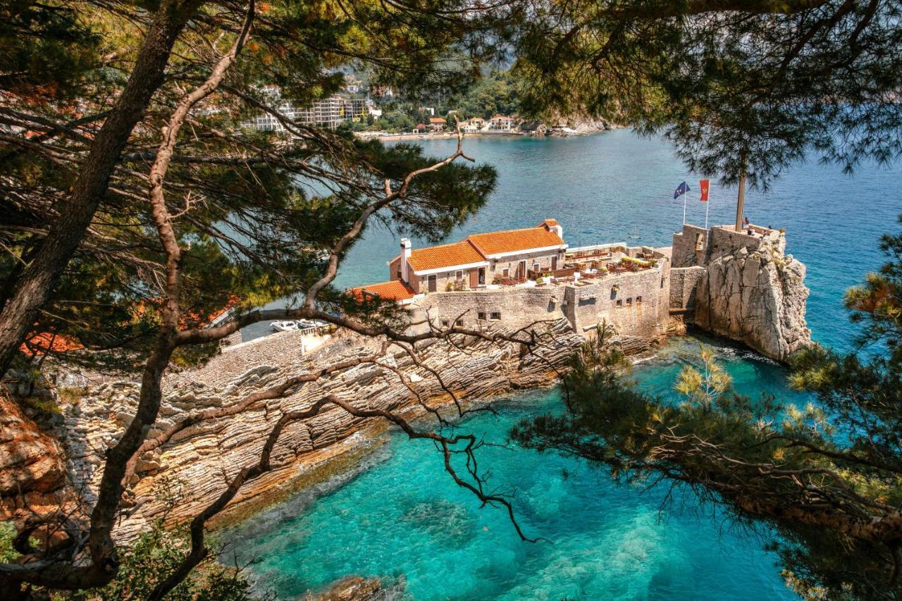 Luxury Apartments Queen Petrovac Екстер'єр фото